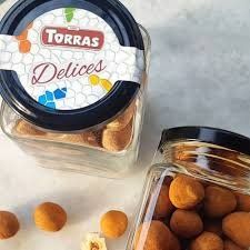 Драже Torras Delices фундук в білому шоколаді та кориці 130 гр код 320 НФ-00014811 фото
